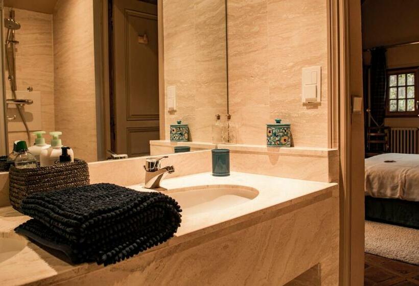 Семейный Номер, Domaine Du Vertbois