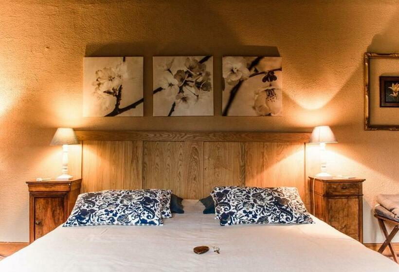 Семейный Номер, Domaine Du Vertbois