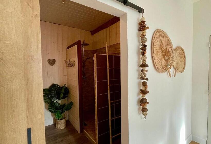 اتاق استاندارد با چشمانداز باغ, La Naomath Maison D Hôtes, Hébergement Insolite & Gîte