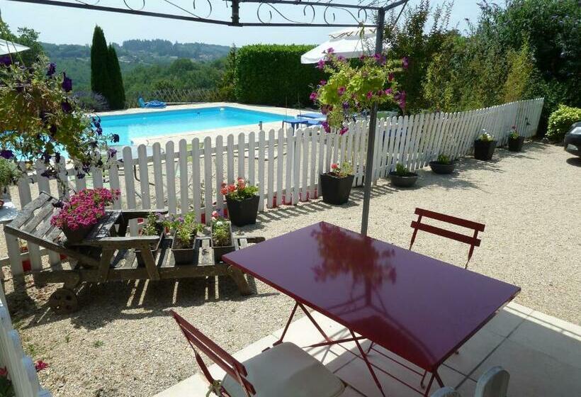 إستوديو قياسى مزودة بتراس, Le Mas De Gramat