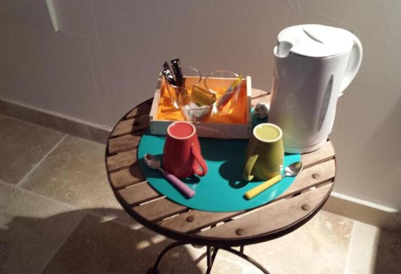 מיטת קינג בסוויטה, Mas Saint Julien