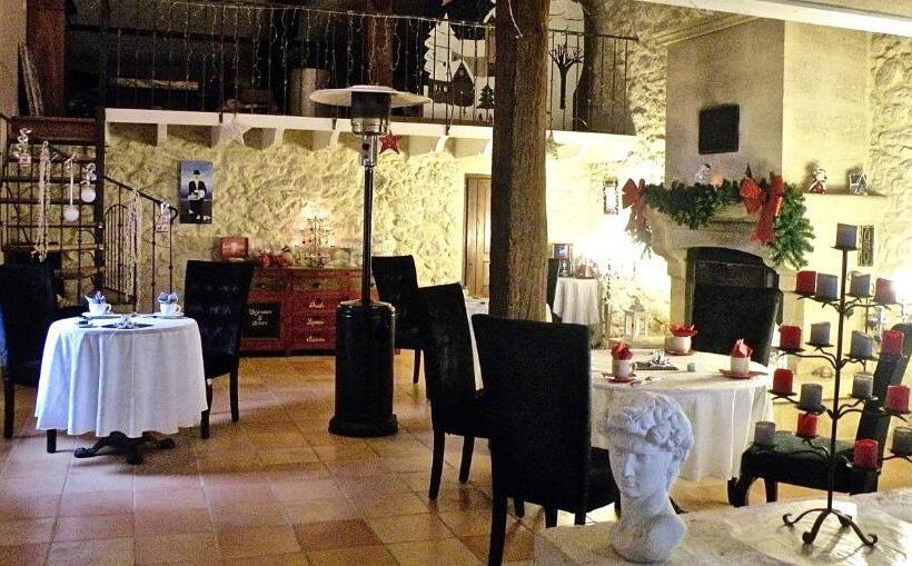 Хижина, Moulin De Rioupassat Chambres D'hôtes De Charme