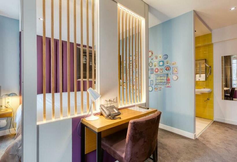 스탠다드 룸 킹사이즈 침대, Du Jeu De Paume