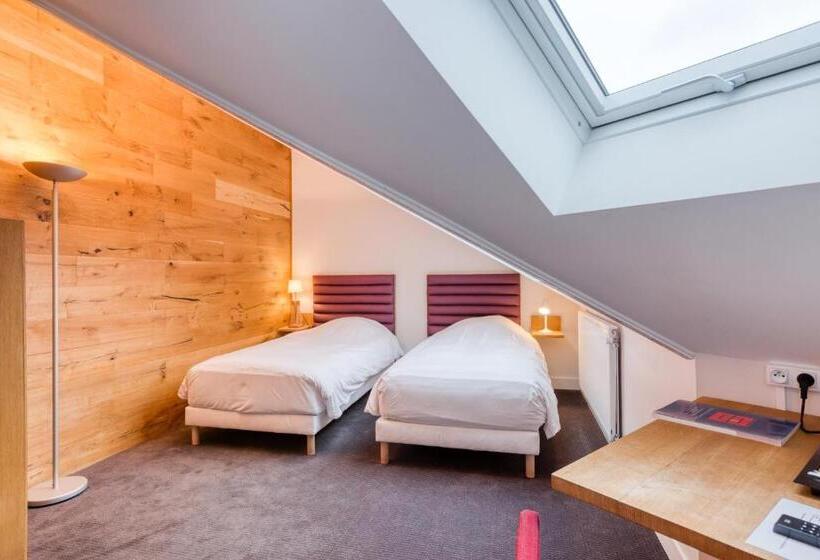 스탠다드 룸 가든 전망, Du Jeu De Paume