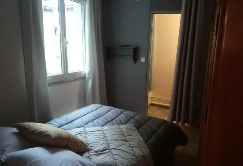 Standard-huone Jaettu Kylpyhuone, Hôtel Le Passage De Vallon