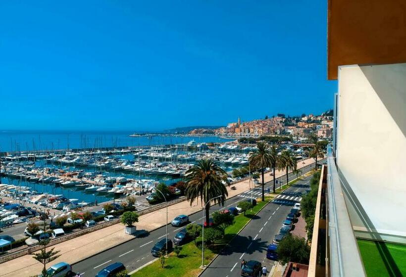 Triple Room Sea View, Ibis Budget Menton Bord De Mer