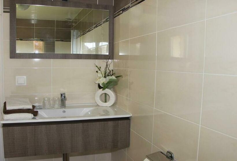 标准房带园景, La Bonne Auberge