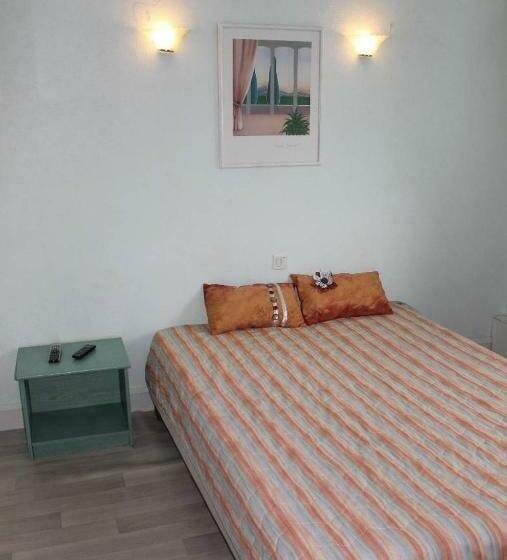 غرفة قياسية, Le Bistro De L étoile