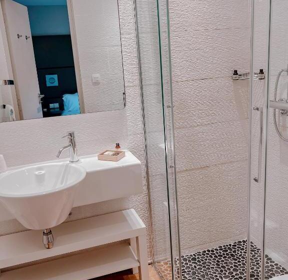 اتاق استاندارد, Hôtel Bor