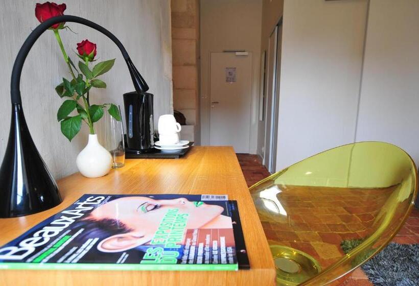 デラックスルーム, Sy La Terrasse