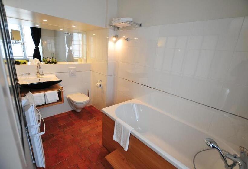 スタンダードルーム, Sy La Terrasse