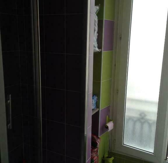 スタンダード４人部屋, Telemaque