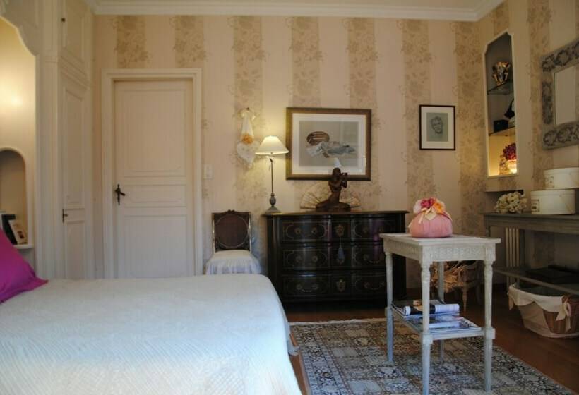 غرفة قياسية, Jardin Secret