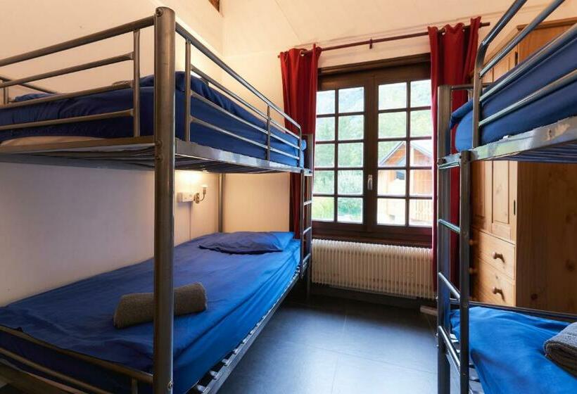سرير فى غرفة مشتركه, Chamonix Lodge