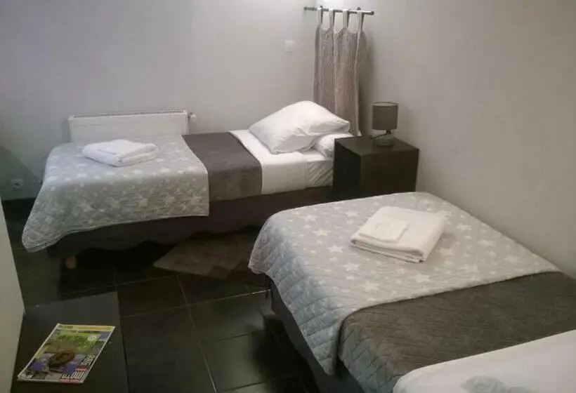 Standard-huone, Chambres D Hotes Les Chiens Verts, Jardin, Terrasse, Parking Privé