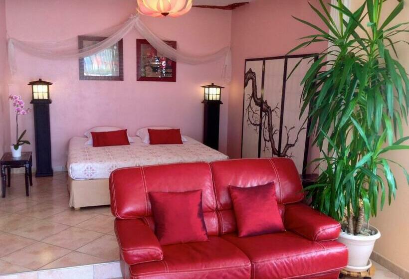 דירת חדר סופריור, Chambres D'hôtes Les Noisetiers