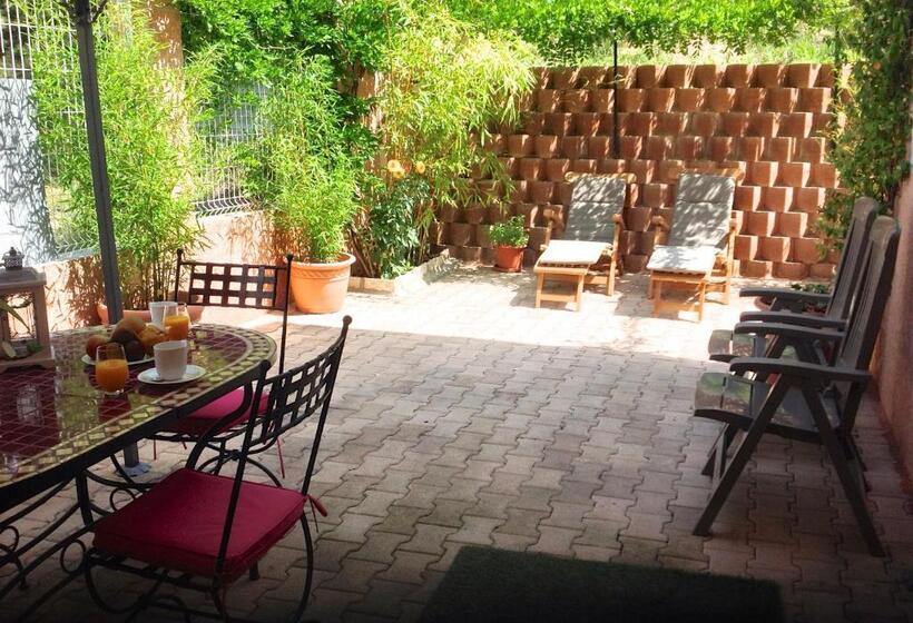 דירת חדר דלוקס, Chambres D'hôtes Les Noisetiers