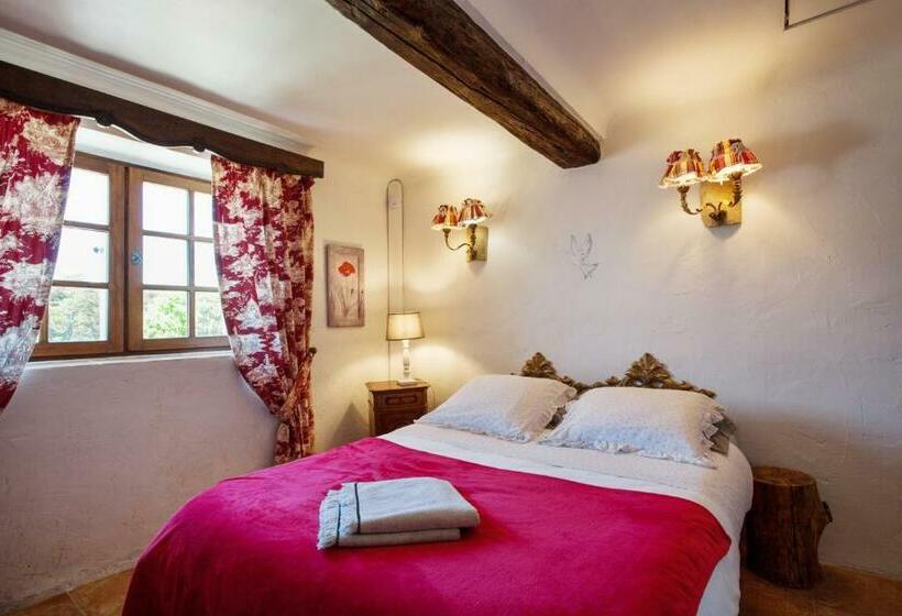 غرفة قياسية, La Bastide Des Pins