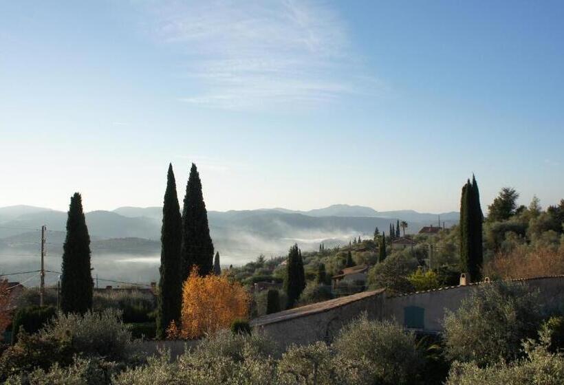 Comfort room with mountain view, La Bergerie St Antoine