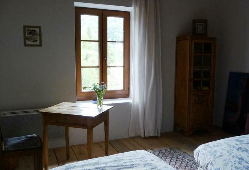 标准间, La Chouette à L'heure Du Pinson