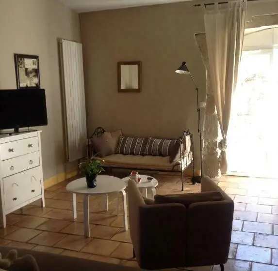 Comfort-huone, La Demeure