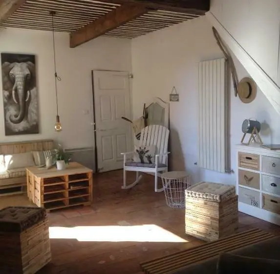 Comfort-huone, La Demeure