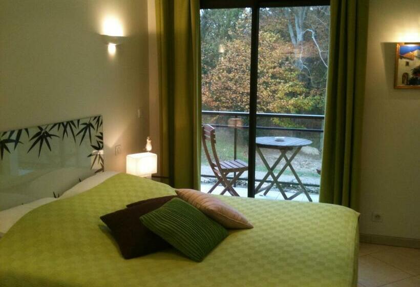 غرفة قياسية, La Villa Antalya