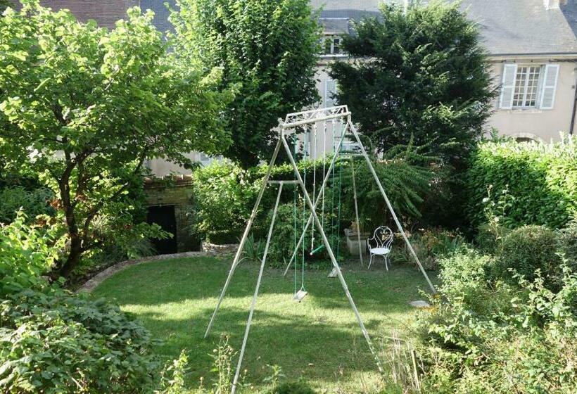 家庭间, Le Fassardy