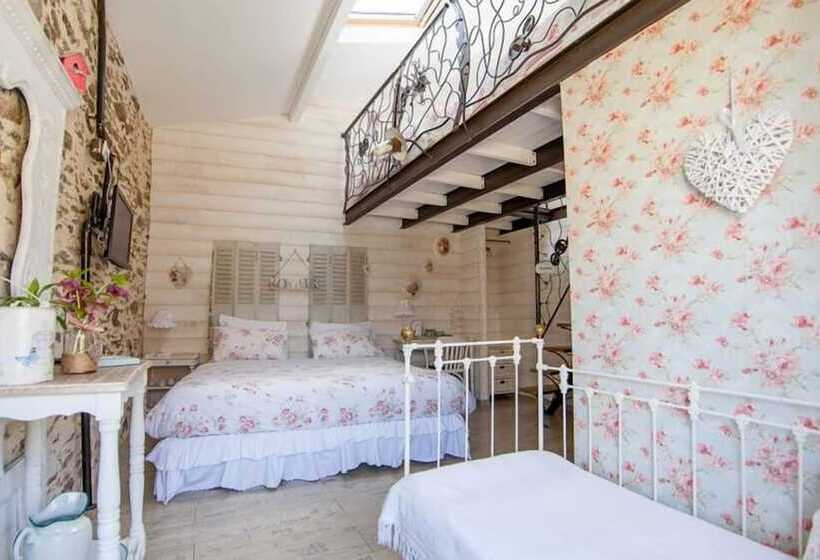 חדר סטנדרט לארבעה, Les Chambres De La Forge Des Collines