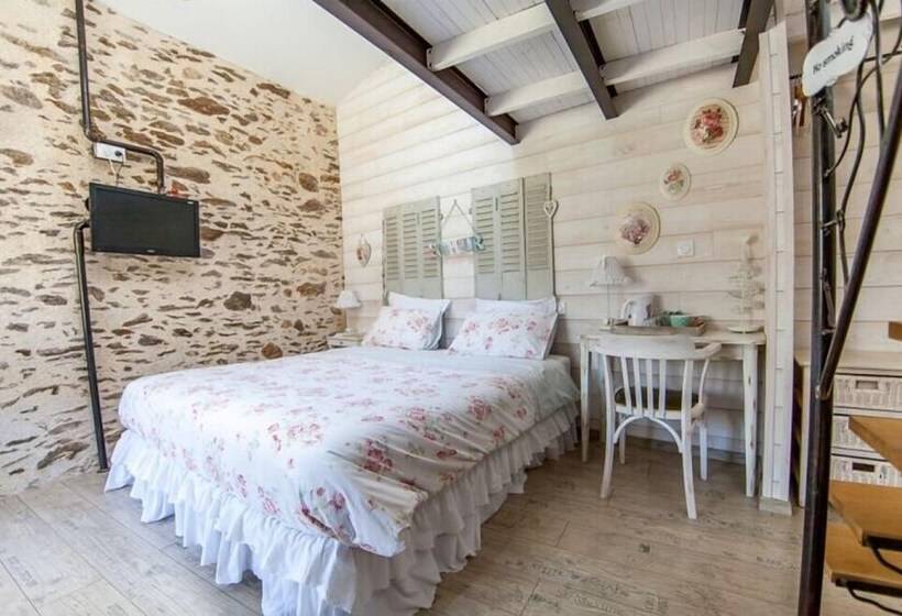 חדר סטנדרט לארבעה, Les Chambres De La Forge Des Collines