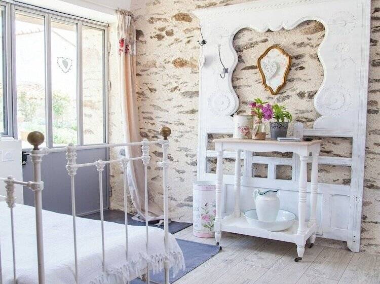 חדר סטנדרט לארבעה, Les Chambres De La Forge Des Collines