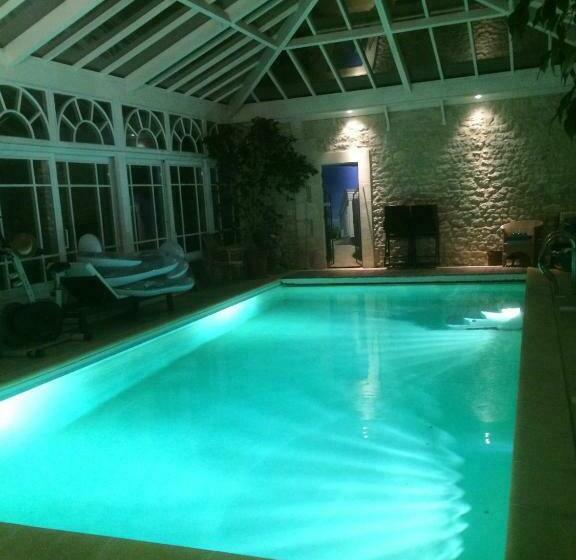 جناح, Maison Du Théâtre Saint Bonnet