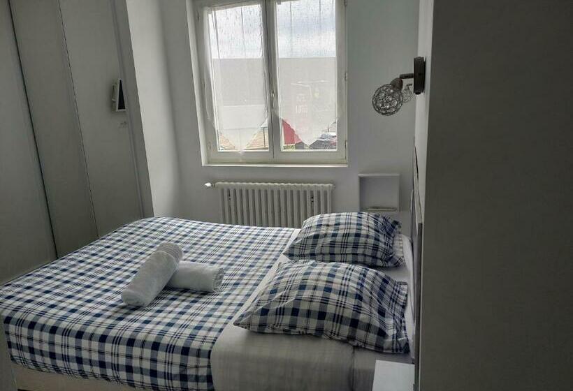 스탠다드 싱글 룸, Cabareté