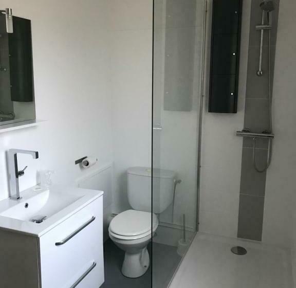 컴포트 룸, Le Cerizay