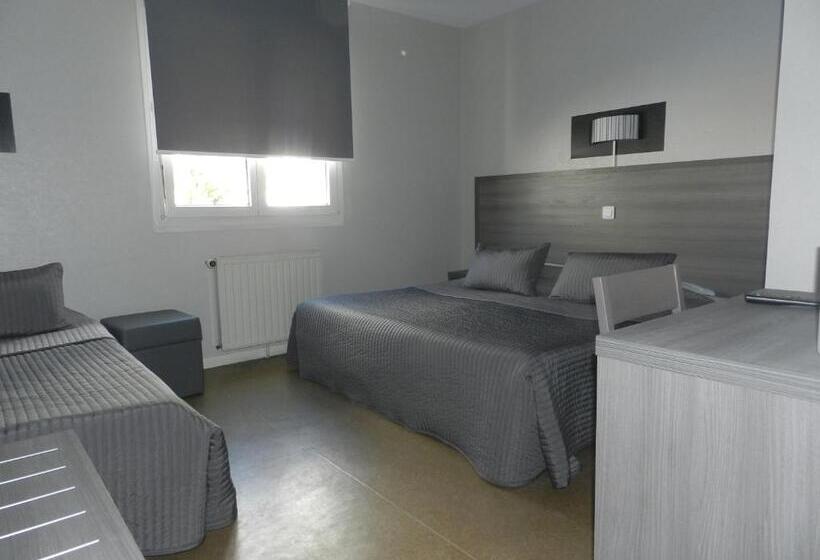 컴포트 트리플 룸, Le Cerizay