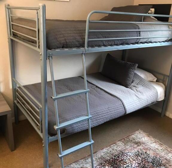 4인용 스탠다드 룸, Le Cerizay