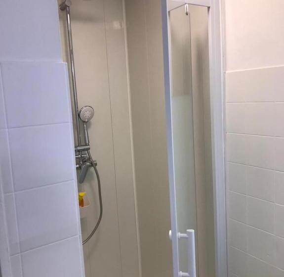 3침실 스위트, Le Cerizay