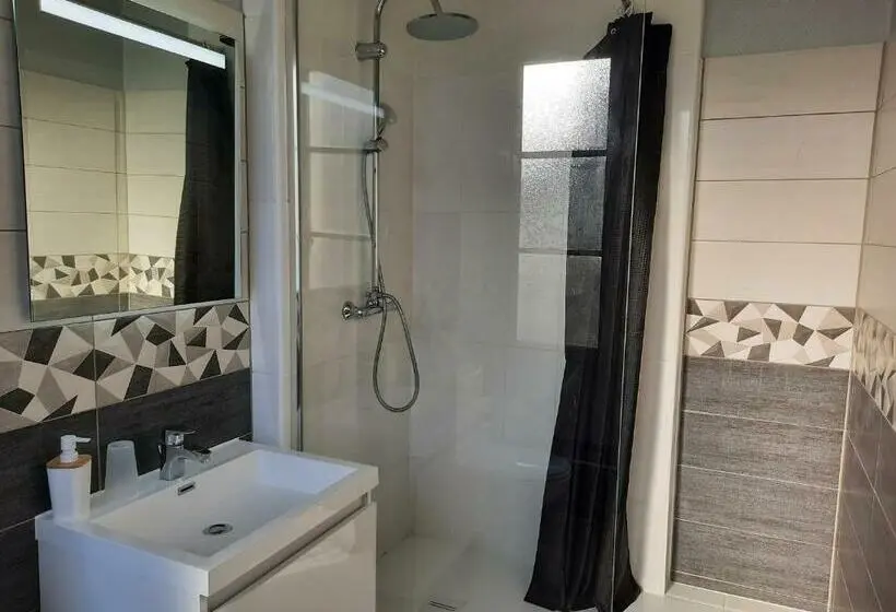 スタンダードルーム, Hôtel Relais Du Loir