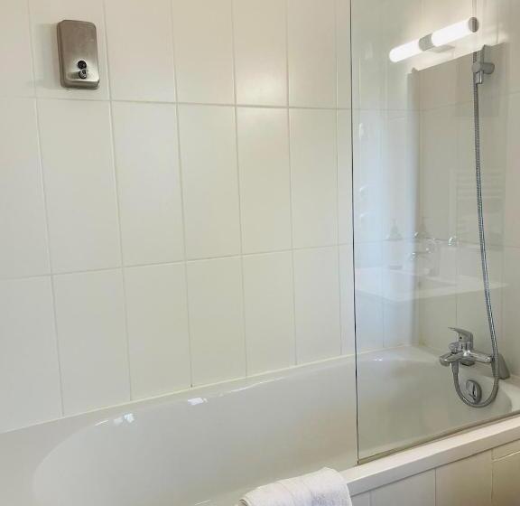 标准间带江景, Hôtel Relais Du Loir