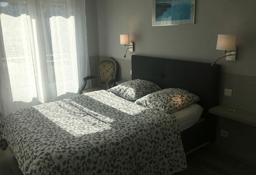 חדר סטנדרט, Restaurant Le Commerce