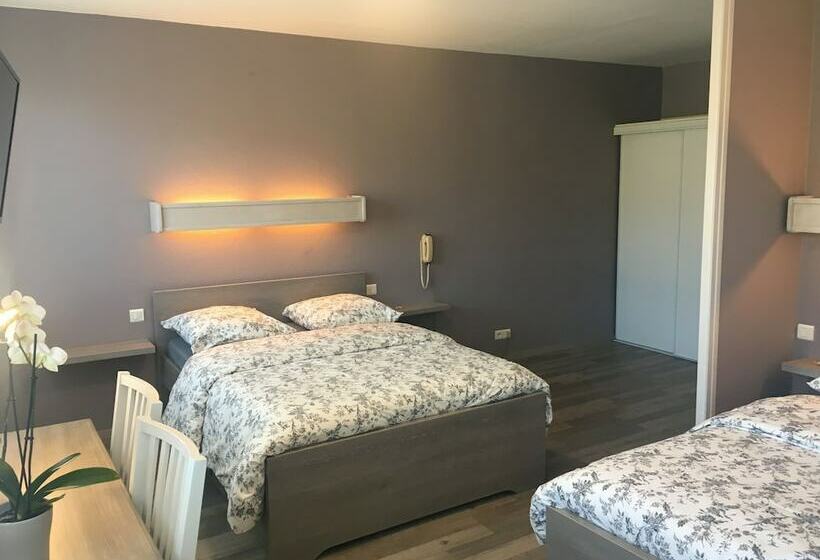 חדר משפחתי, Restaurant Le Commerce