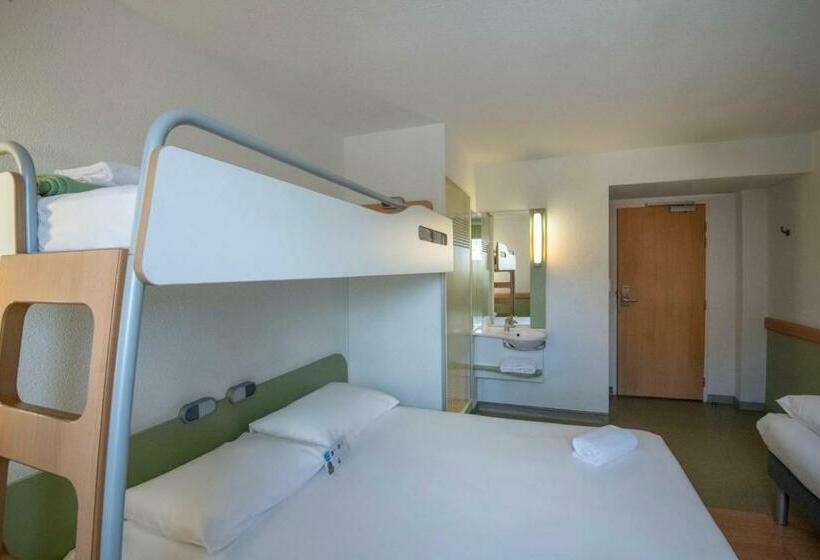 스탠다드 트리플 룸, Ibis Budget Ajaccio
