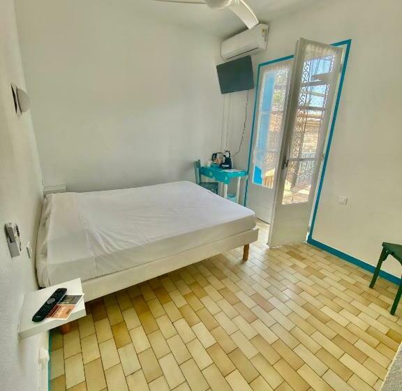 اتاق استاندارد, Oasis