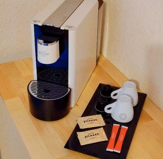 Семейный Номер, Plein Soleil