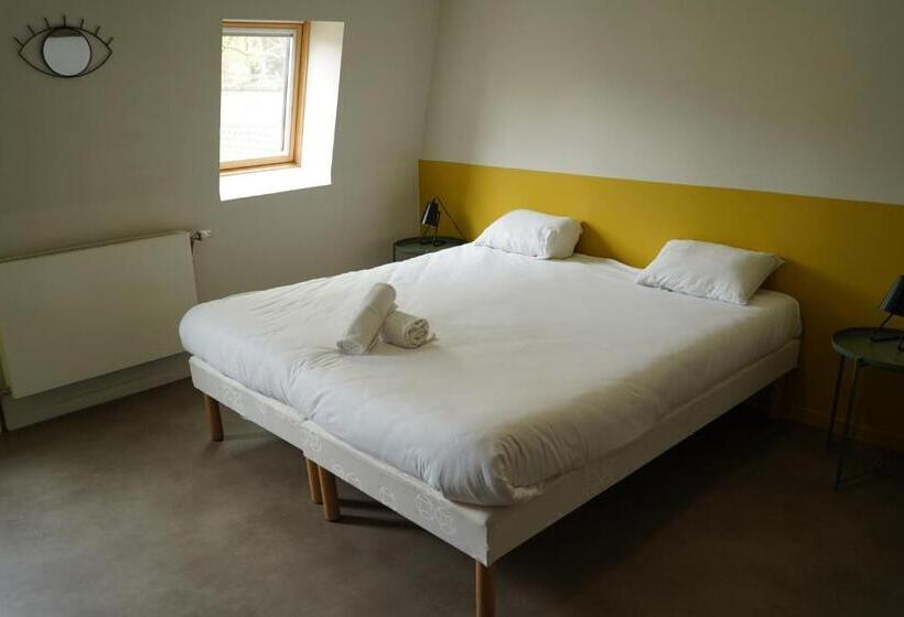 חדר סטנדרט, The People   Lille