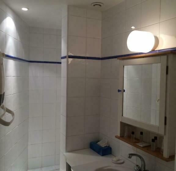 اتاق لوکس, B&b Villa Roumanille