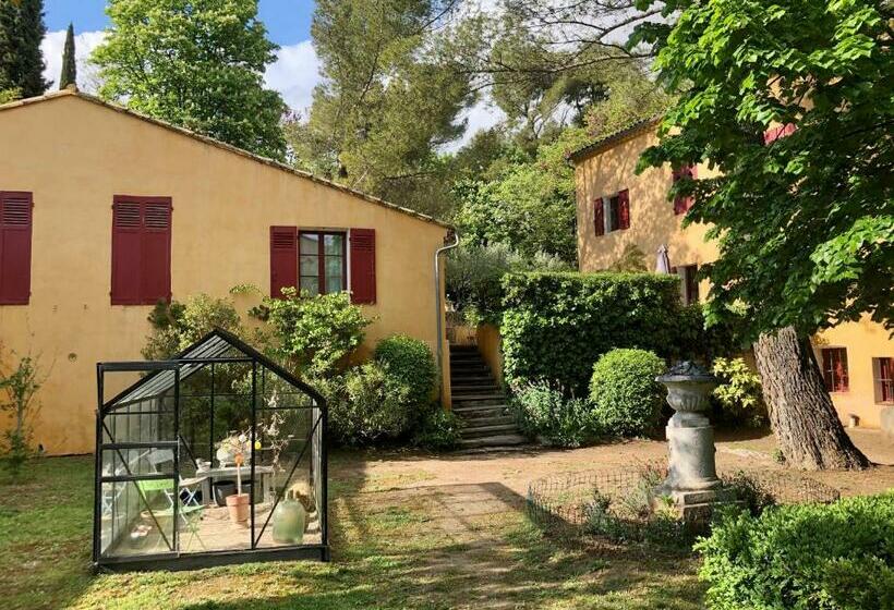 חדר דלוקס, B&b Villa Roumanille