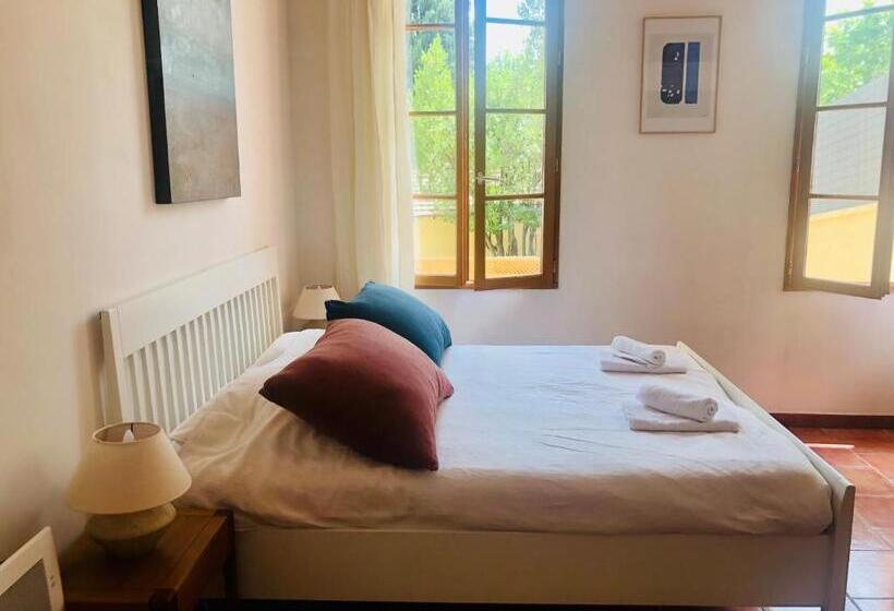 חדר דלוקס, B&b Villa Roumanille