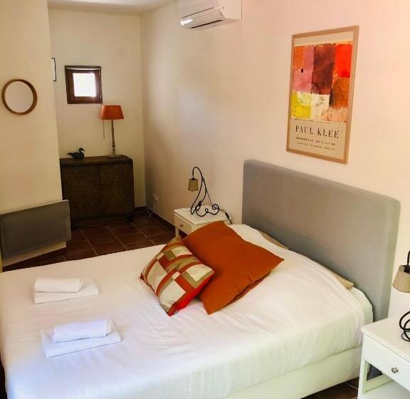 חדר סטנדרט נוף לגינה, B&b Villa Roumanille