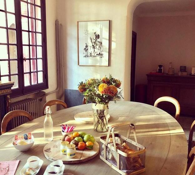آپارتمان 1 خوابه با چشم‌انداز باغ, B&b Villa Roumanille